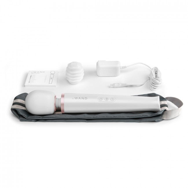 Le Wand White Rechargeable Vibrating Massager with Flexible Neck