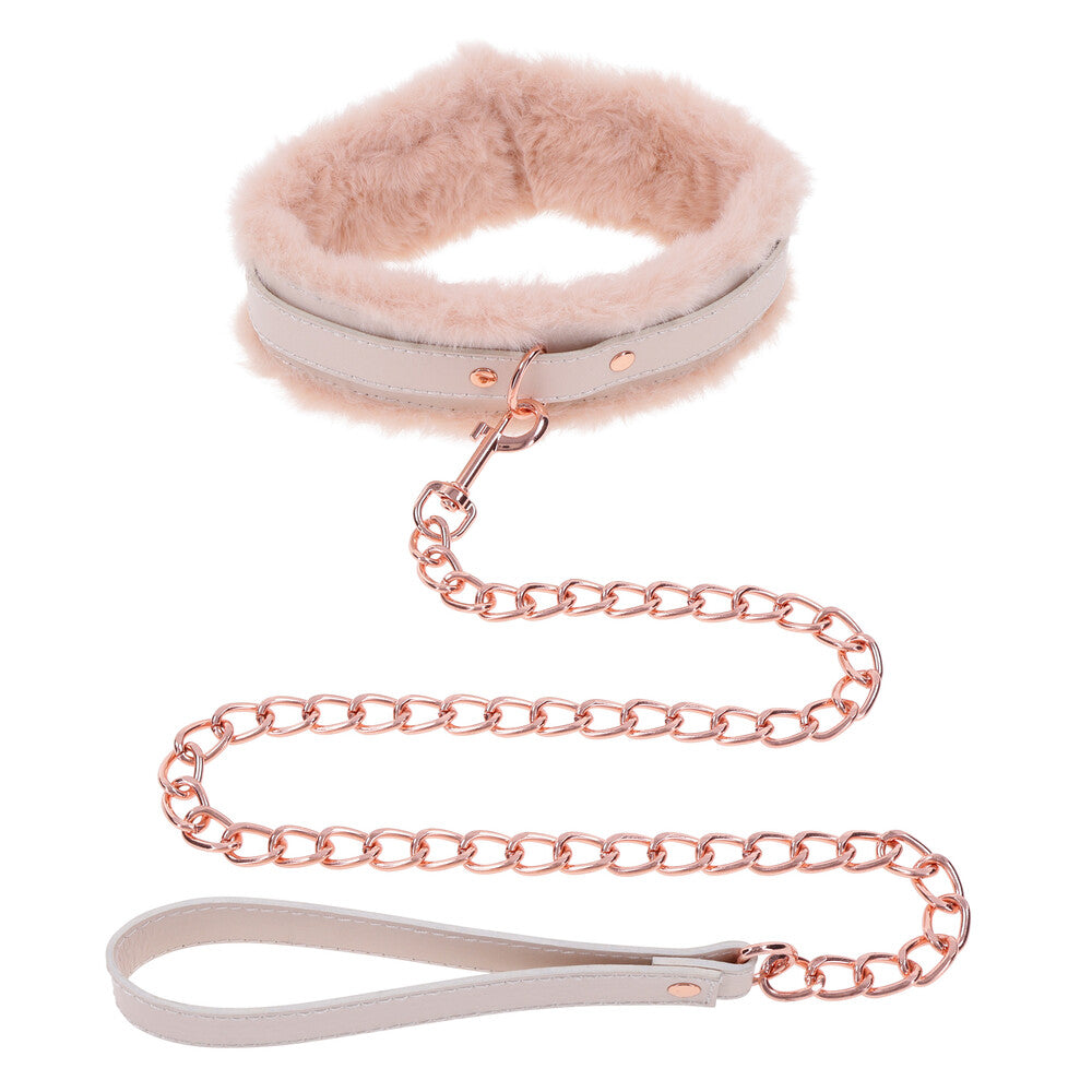 Sportsheets Pink Fur Collar and Leash Set