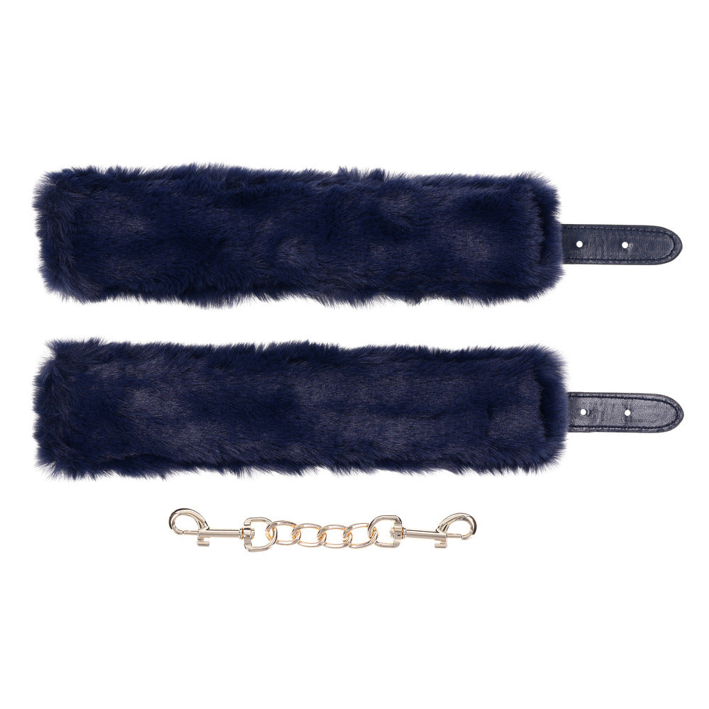 Sportsheets Cougar Faux Fur Handcuffs