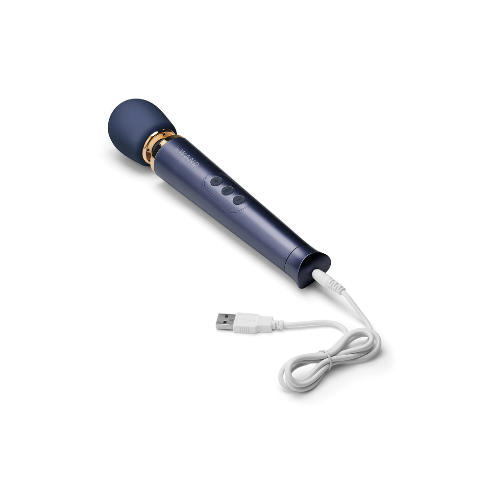 Le Wand Pink Rechargeable Vibrating Wand Massager